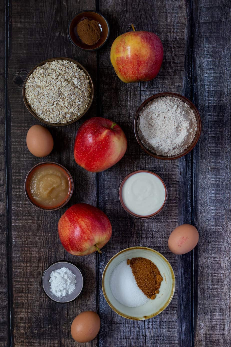 Healthy Apple Bread with Cinnamon