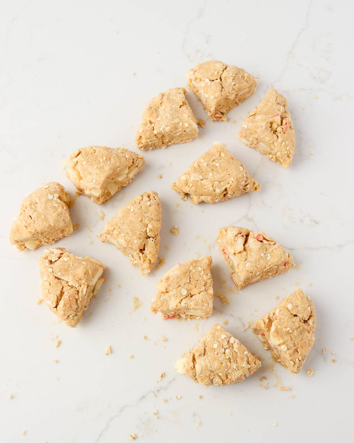 Apple Cinnamon Oatmeal Scones