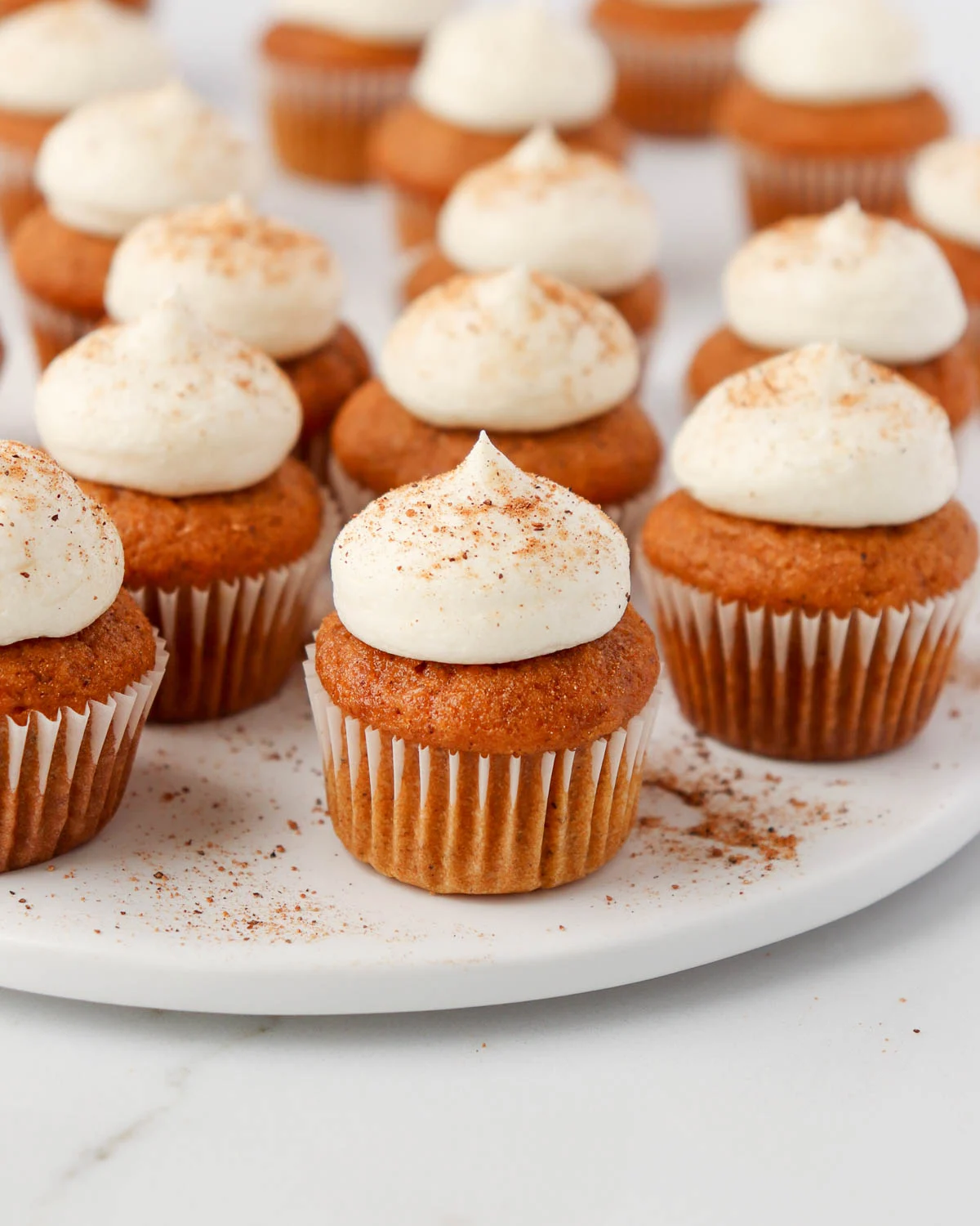 Mini Pumpkin Cupcakes