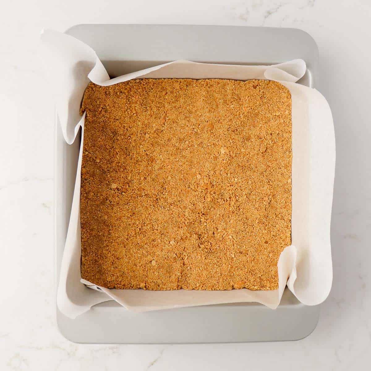 Baked Eggnog Cheesecake Bars