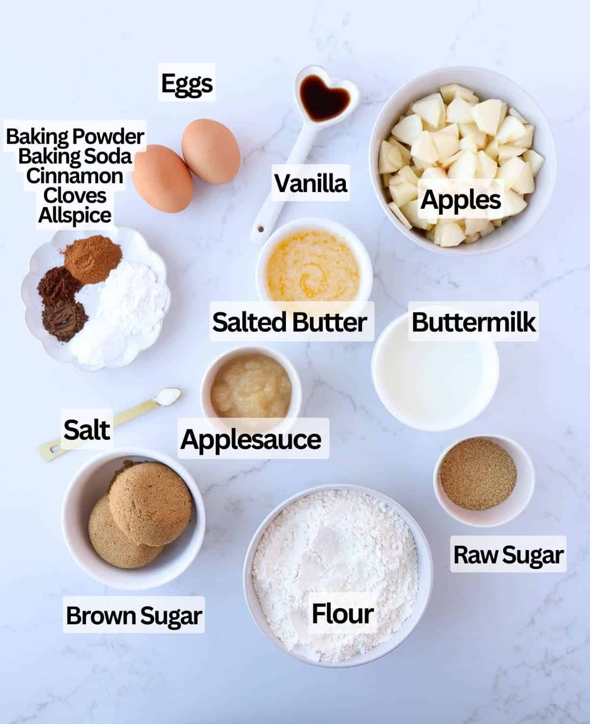 Easy Apple Spice Muffins (with applesauce)