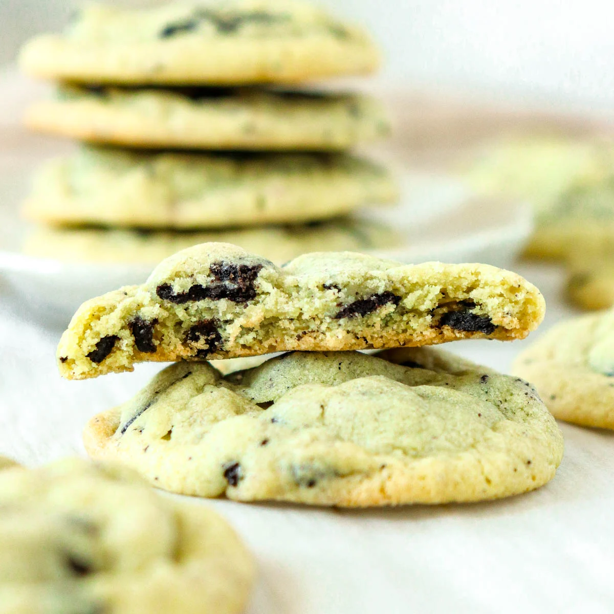 Oreo Pistachio Pudding Cookies