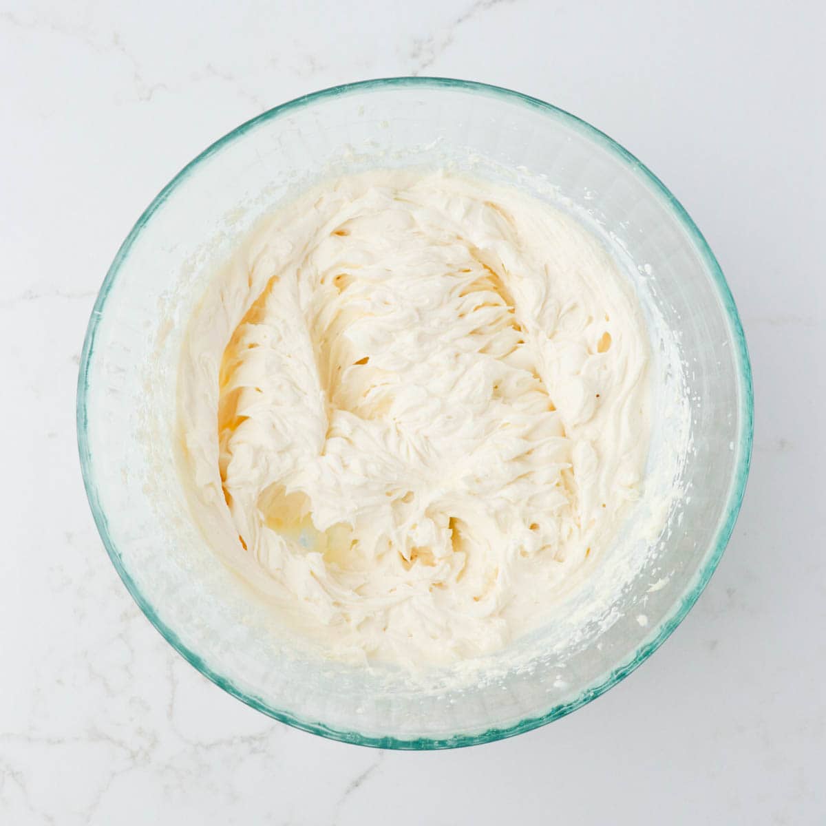 No-Bake Mini Egg Cheesecakes in a Jar