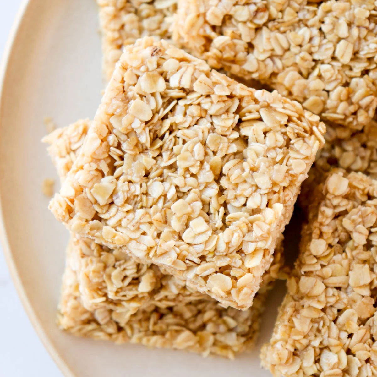Copycat Starbucks Oat Bars (no-bake)