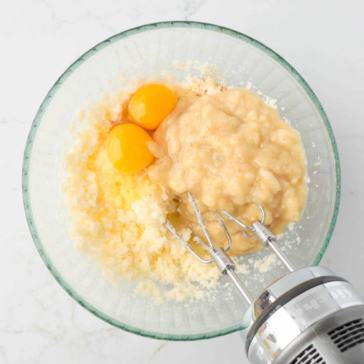 Banana Cupcakes with Chocolate Frosting