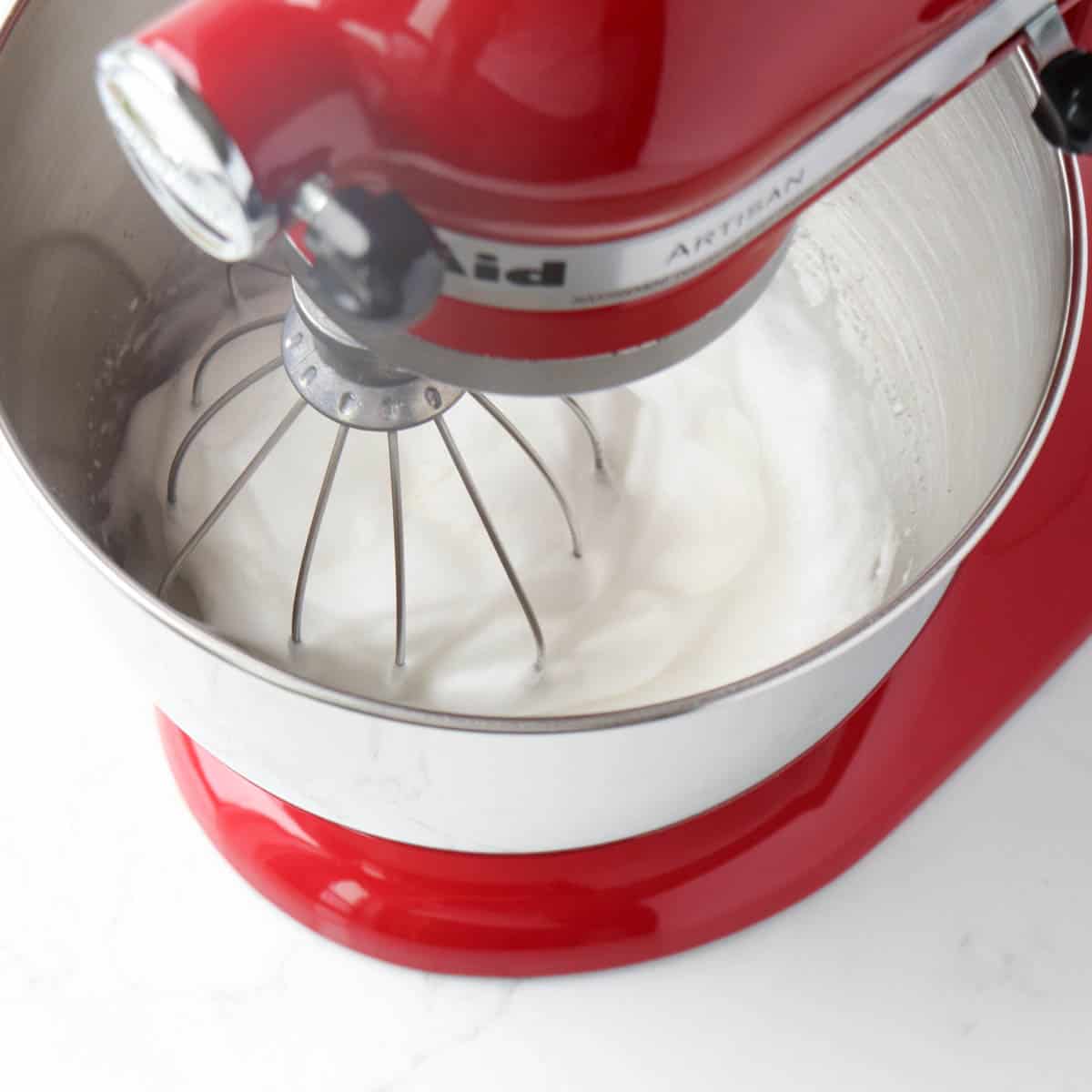 Dulce de Leche Meringues