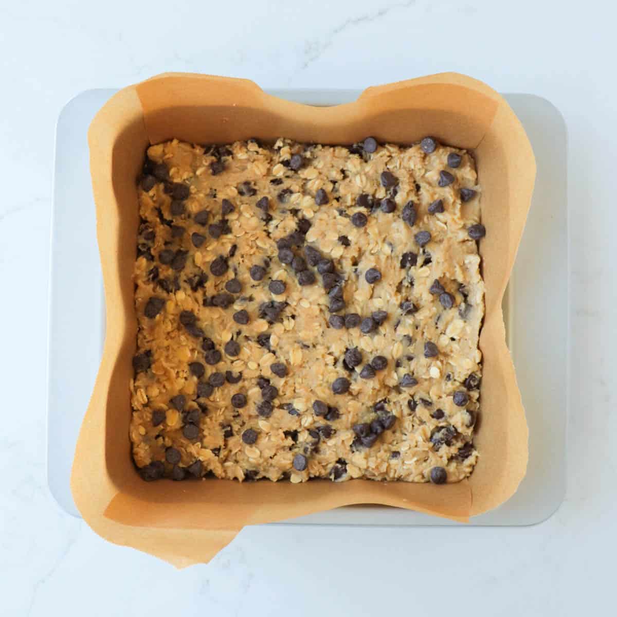 Chocolate Chip Oatmeal Cookie Bars