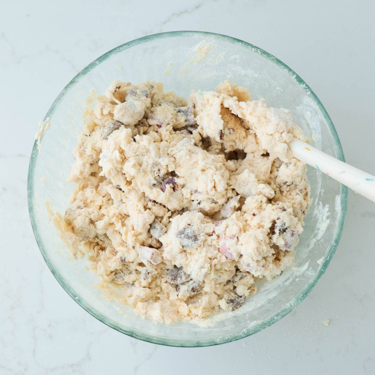 Cinnamon Rhubarb Scones