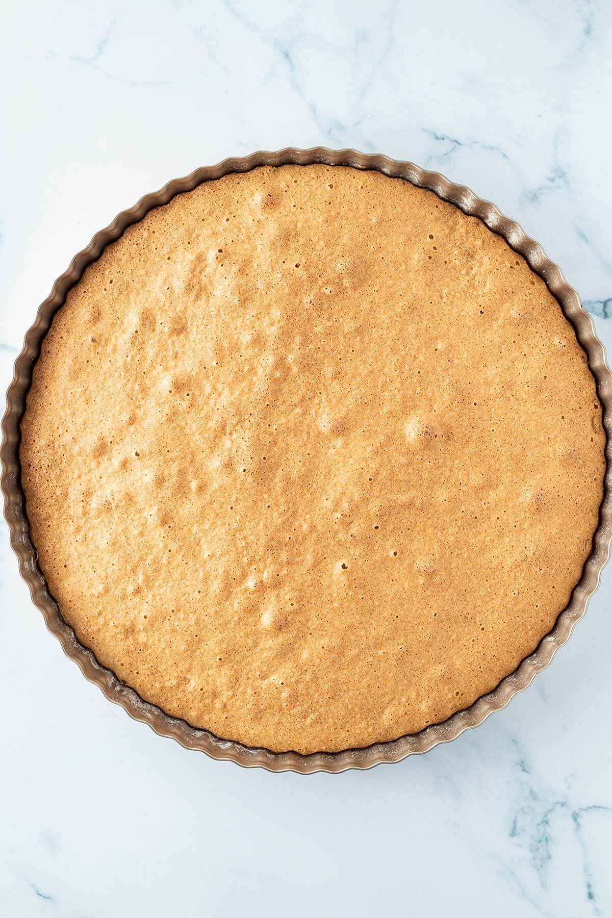 Sugar-Free Strawberry Cake