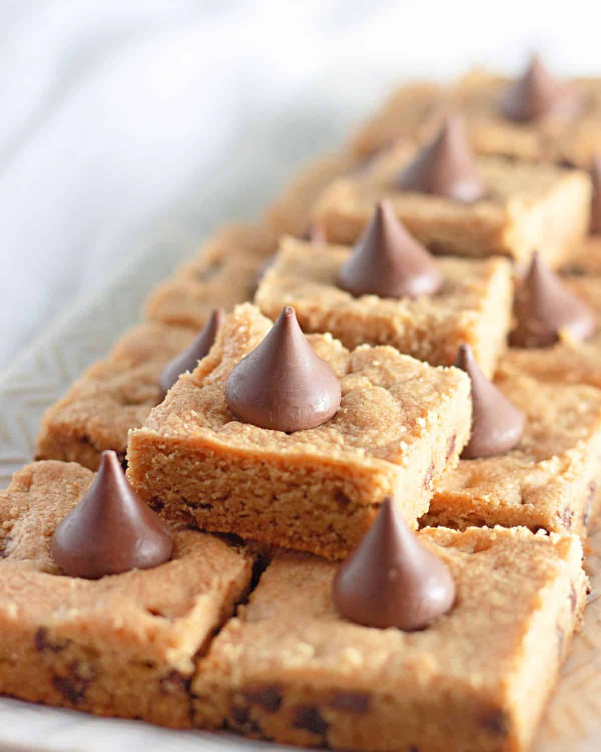 Peanut Butter Cookie Bars