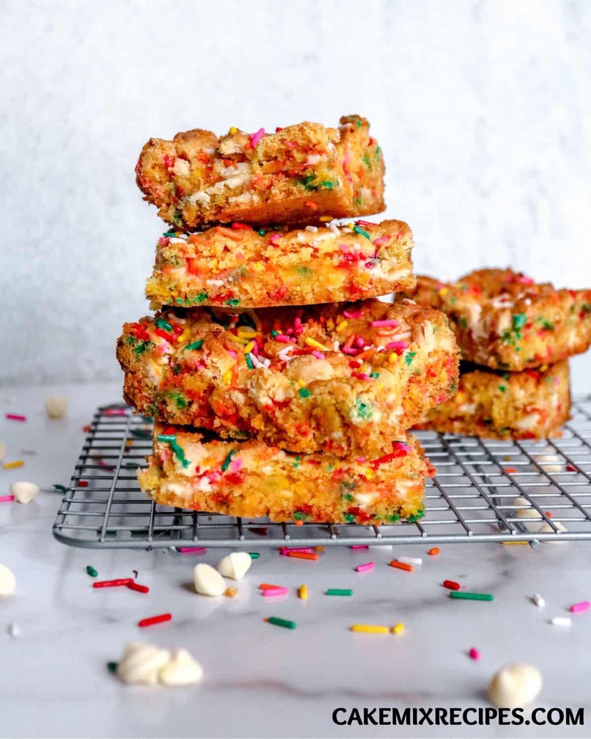 Easy Cake Mix Blondies