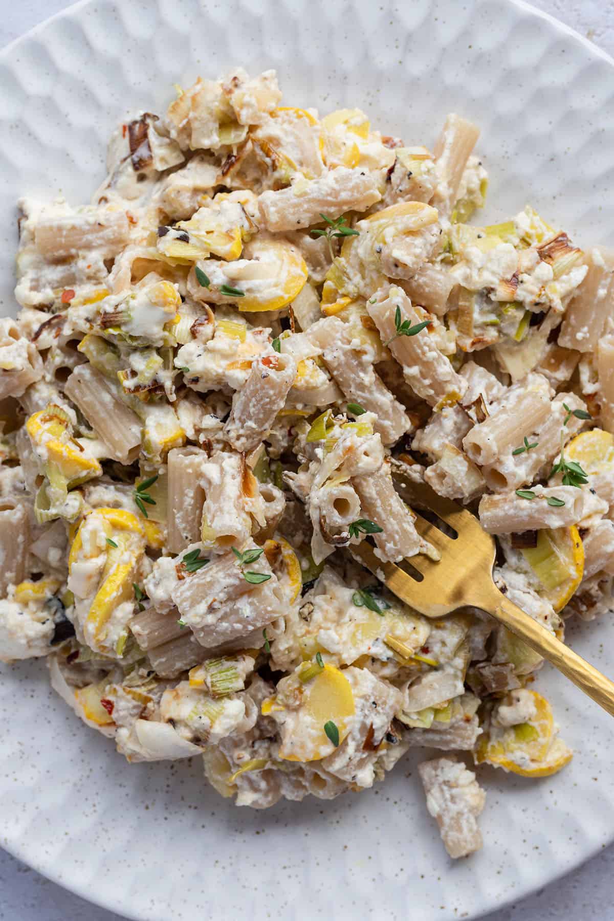 Easy Chicken Feta Pasta (Without Tomatoes)