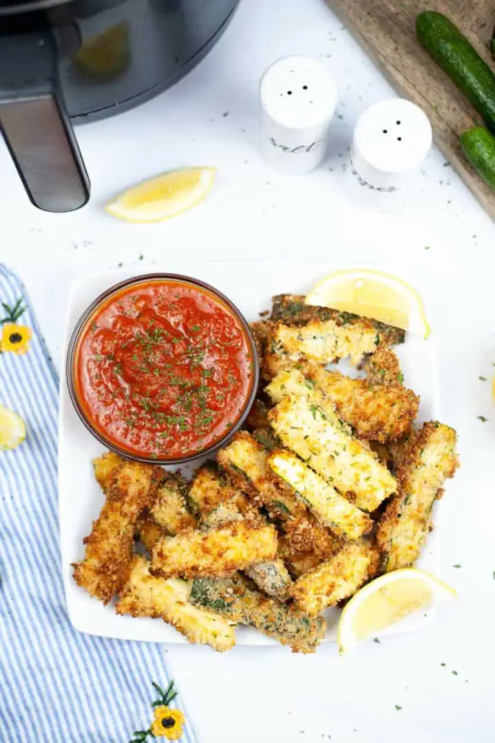 Air Fryer Zucchini Fries