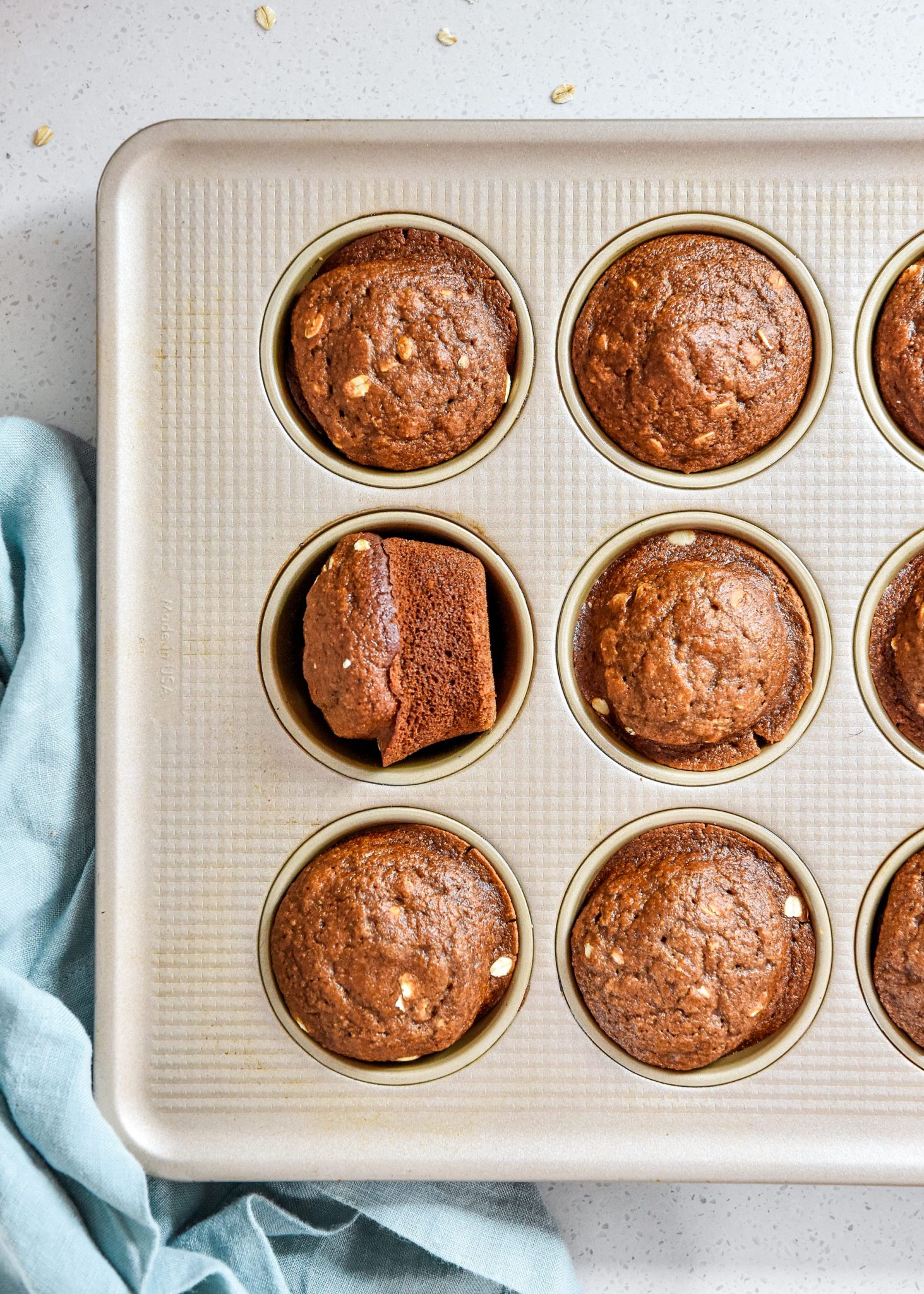 Oatmeal Applesauce Blender Muffins