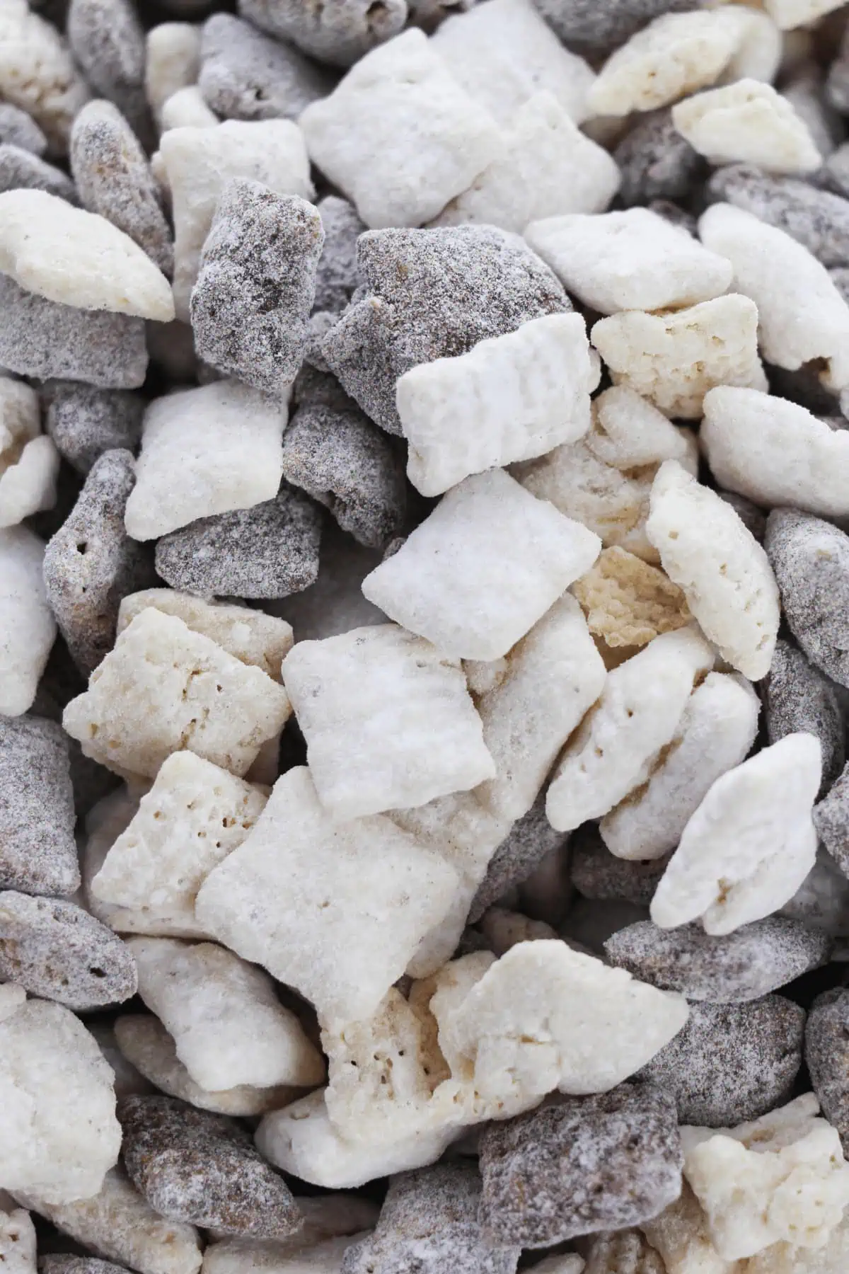 Cookies and Cream Chex Mix Muddy Buddies