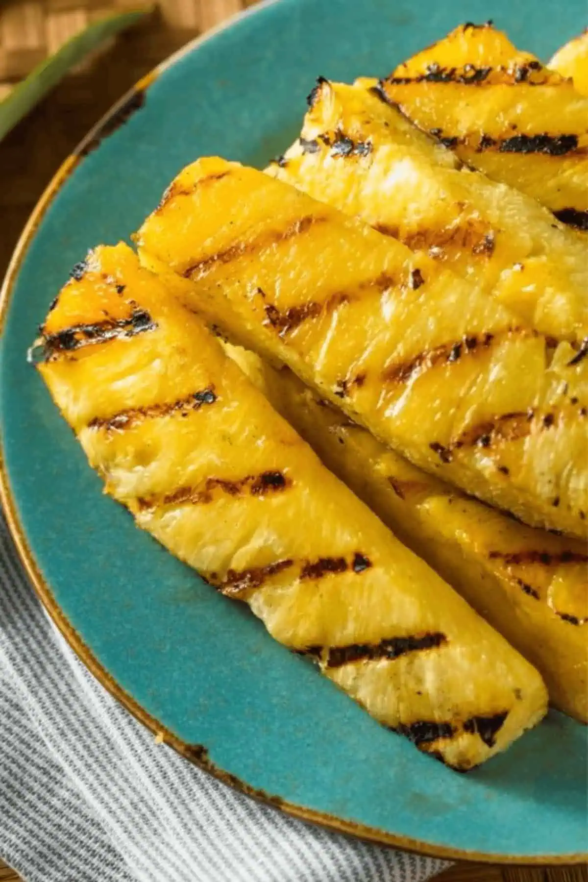 Grilled Pineapple Slices