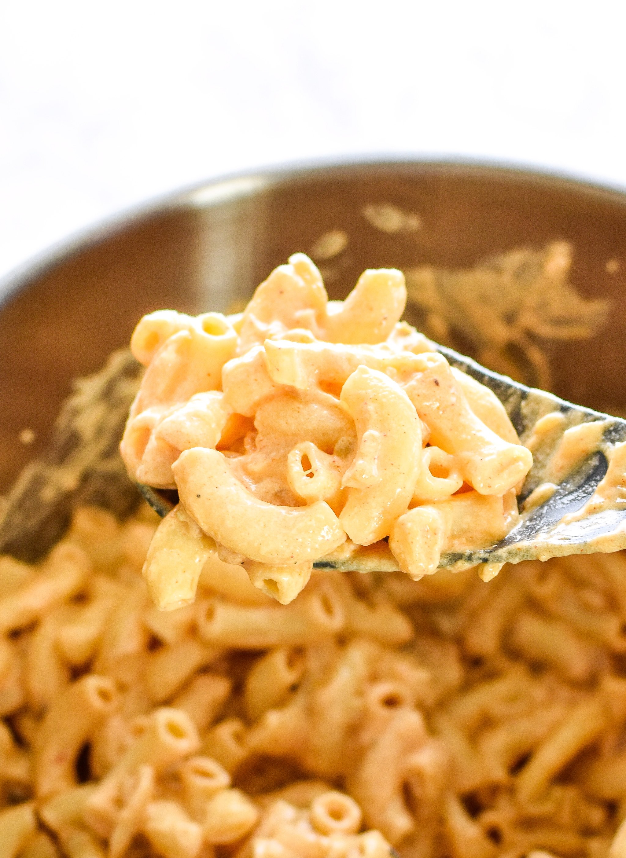 Quick Smoky White Cheddar Camping Mac and Cheese