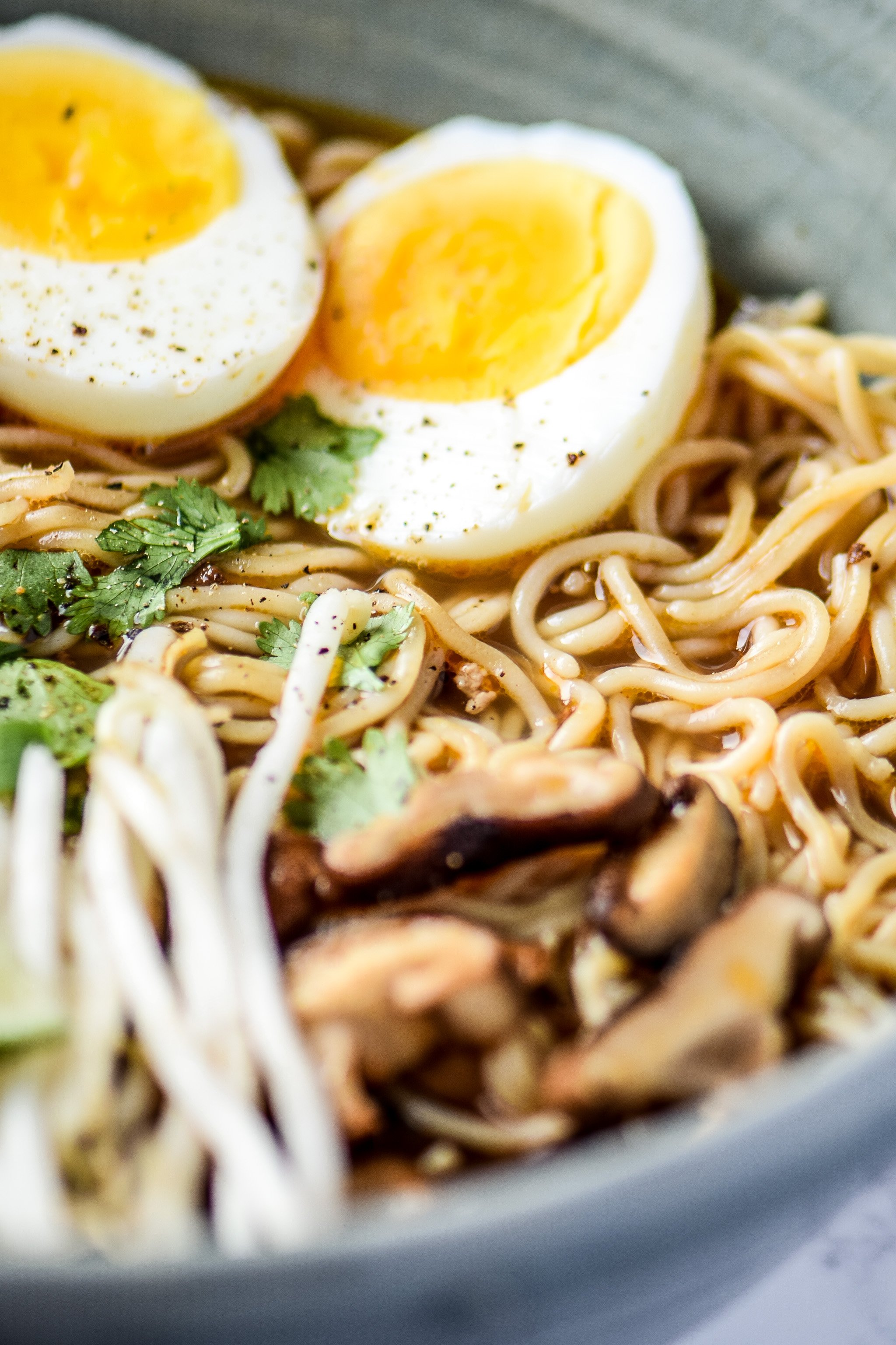Simple Shiitake Mushroom Chicken Ramen