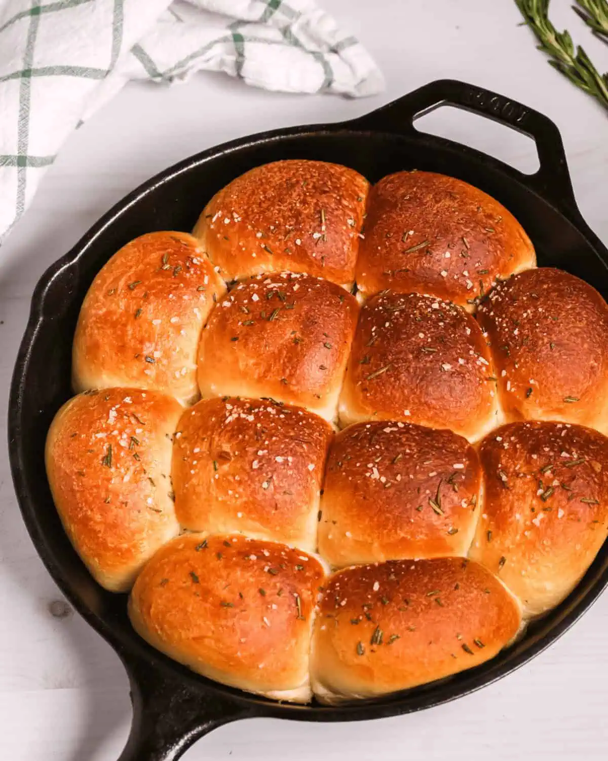Rosemary Butter Rolls