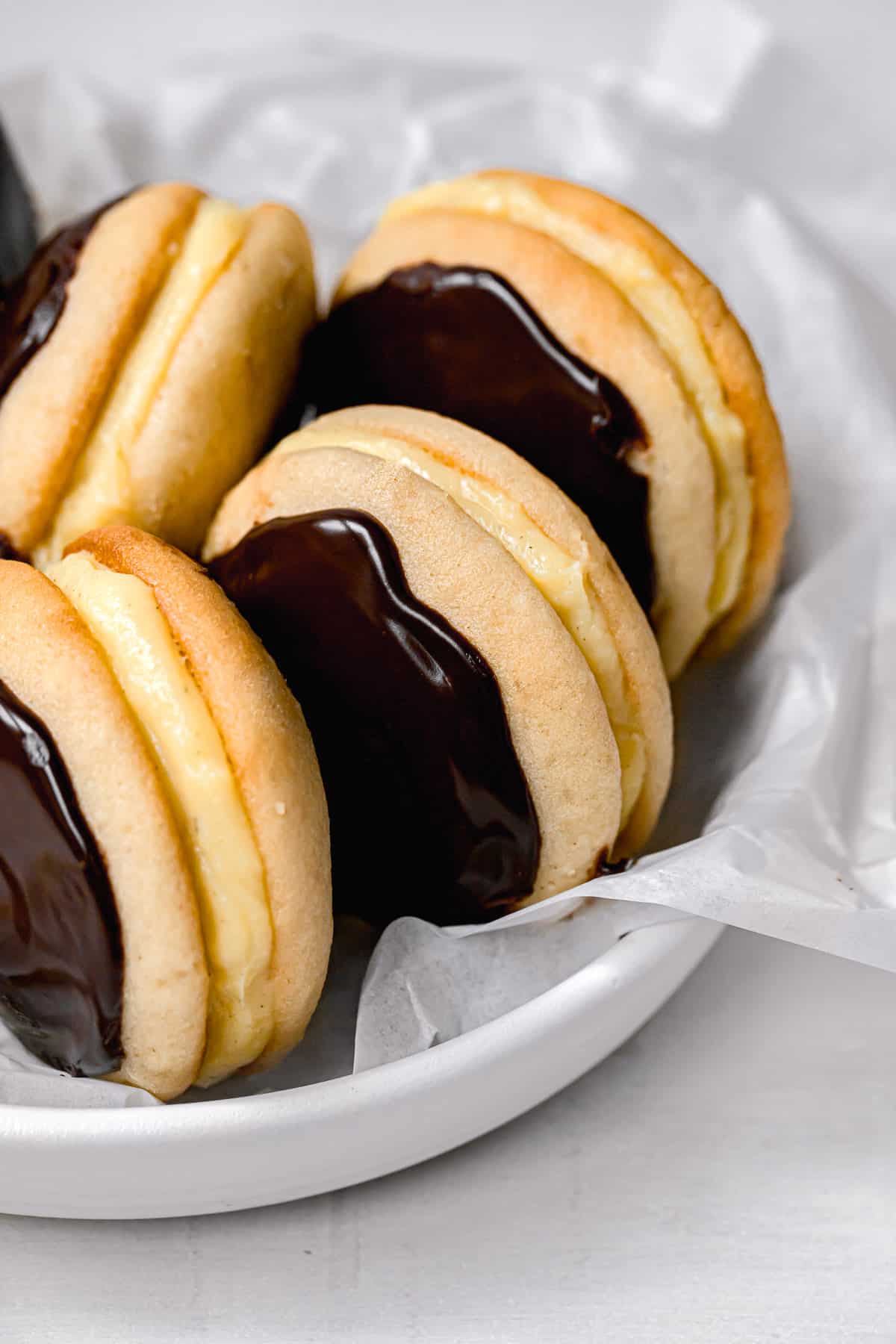Boston Cream Whoopie Pies
