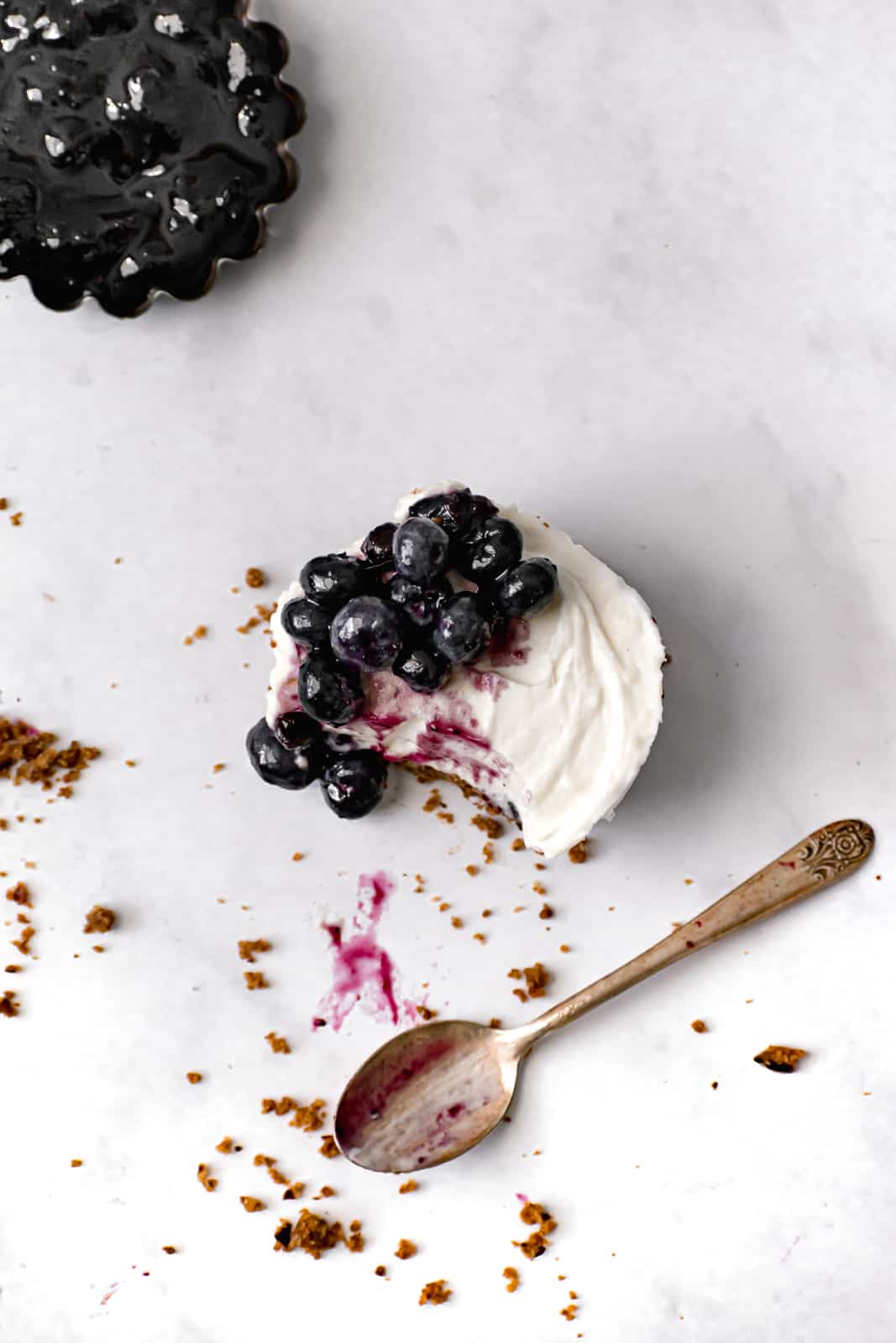 Mini Blueberry Cream Cheese Chantilly Tarts