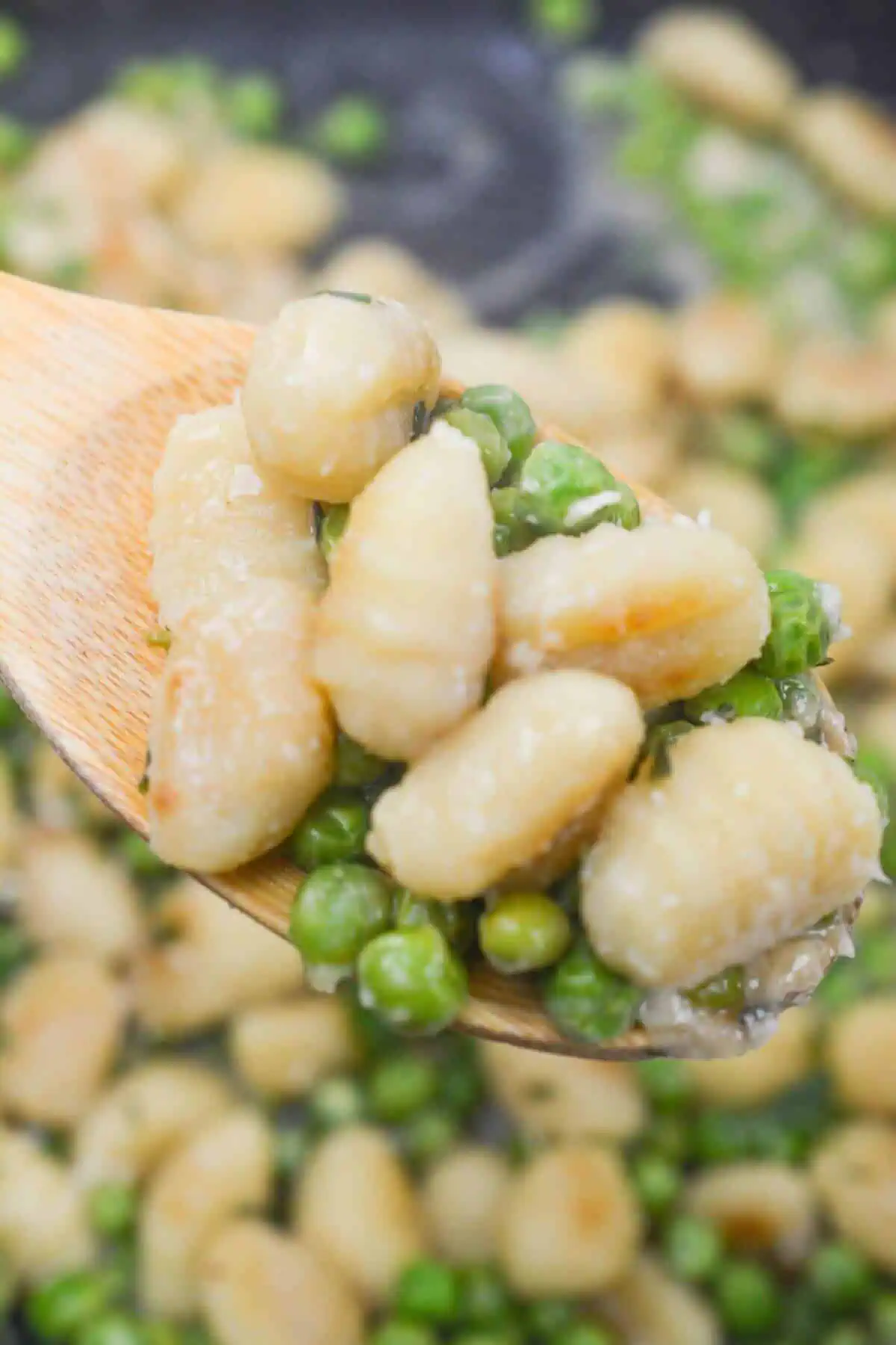 Skillet Gnocchi and Peas