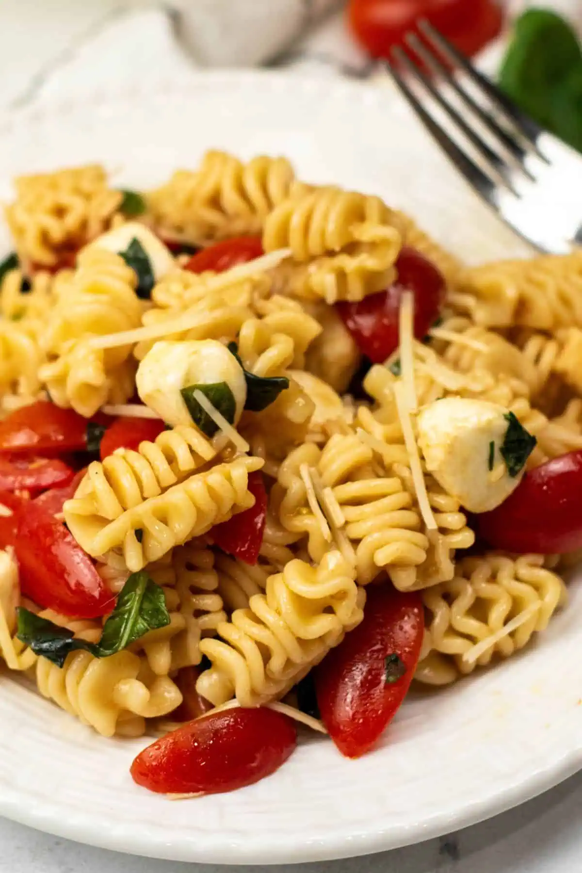 Caprese Balsamic Pasta Salad