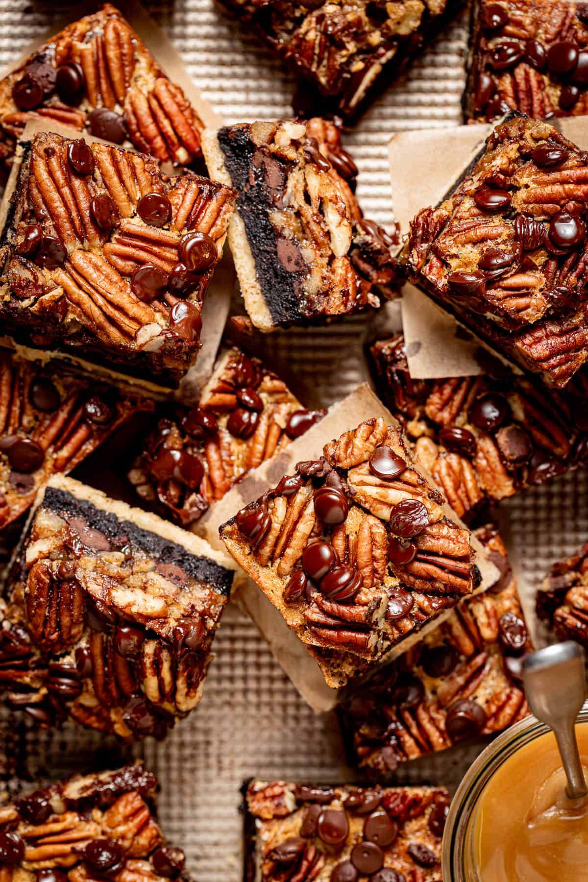 Turtle Pecan Pie Brownies