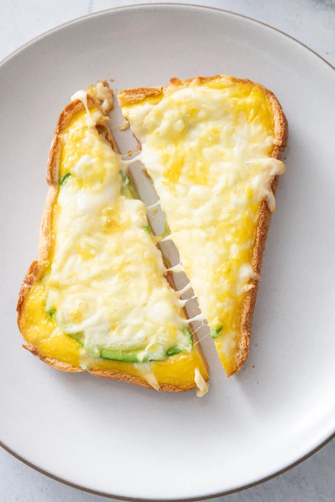 Smash Toast Breakfast Boats