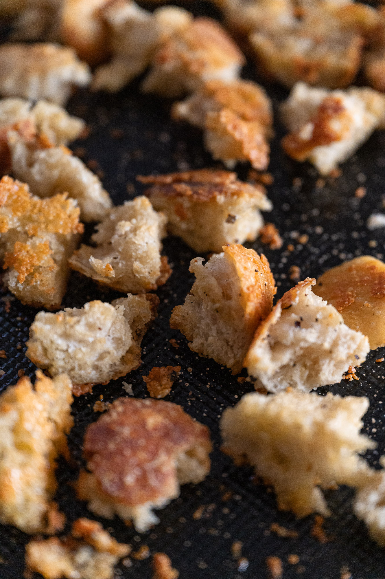 Cracked Black Pepper & Parmesan Croutons