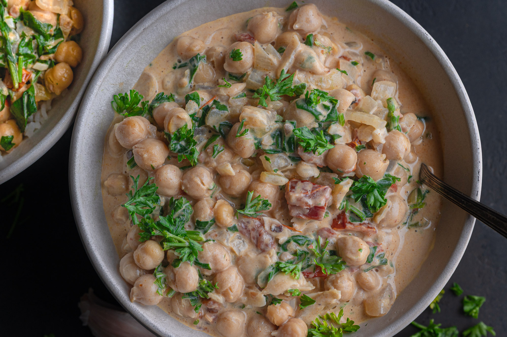 One-Pot Creamy Chickpeas