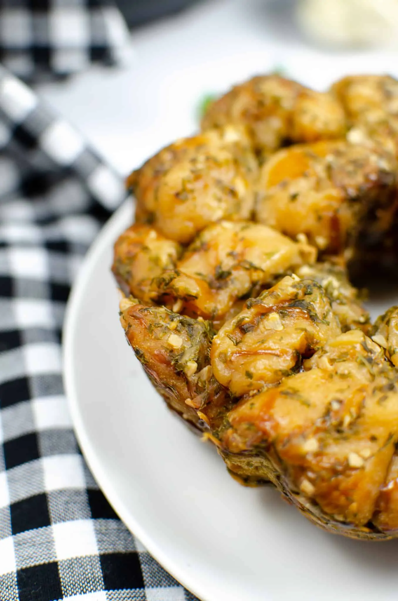 Instant Pot Garlic Parmesan Monkey Bread