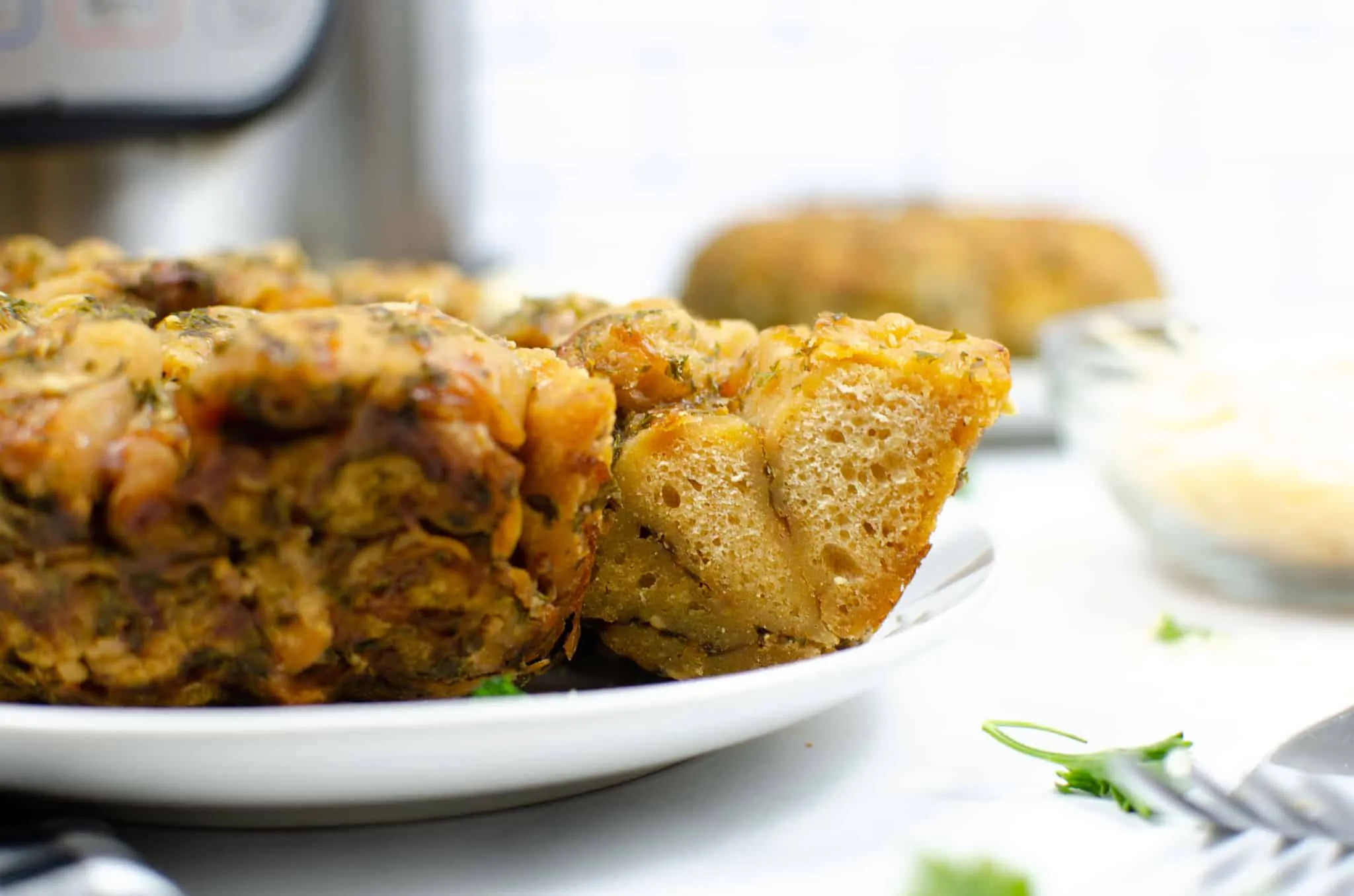 Instant Pot Garlic Parmesan Monkey Bread