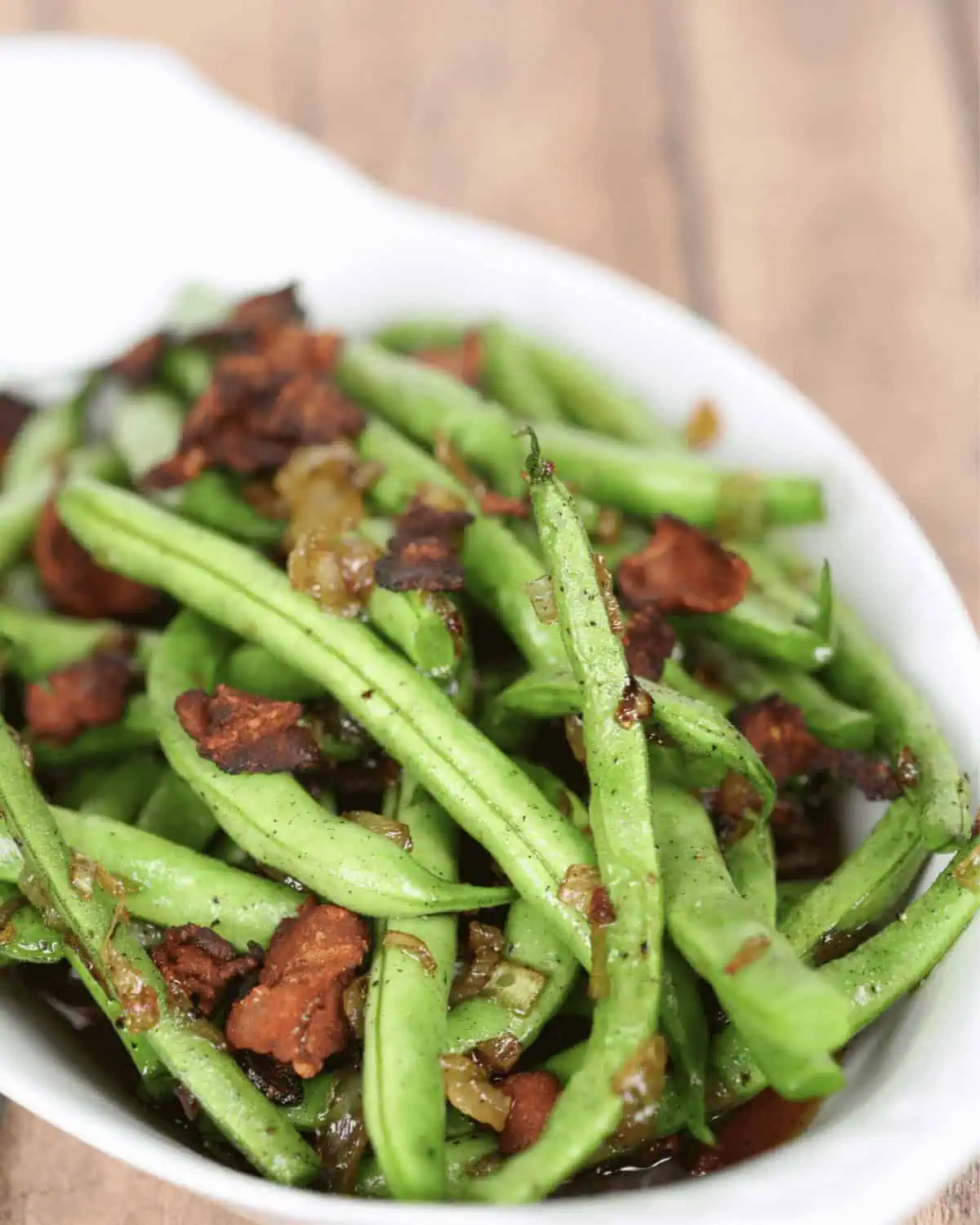 Green Beans with Bacon and Onion