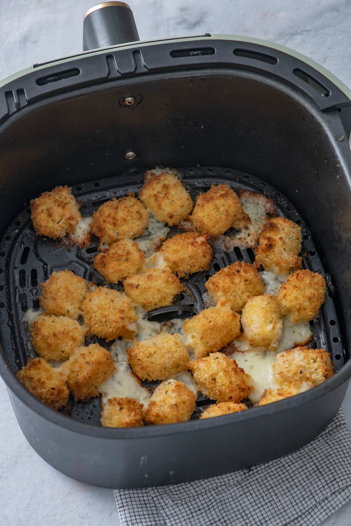 Air Fryer Crispy Cheese Bites