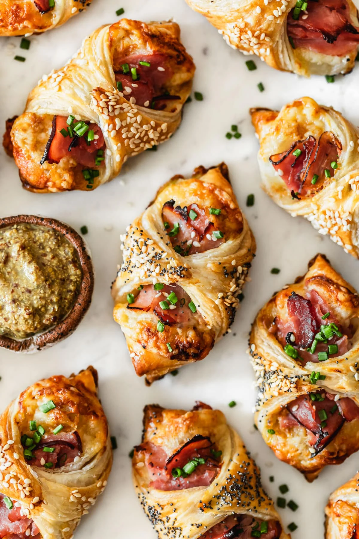 Flaky Ham and Cheese Puff Pastry Bites