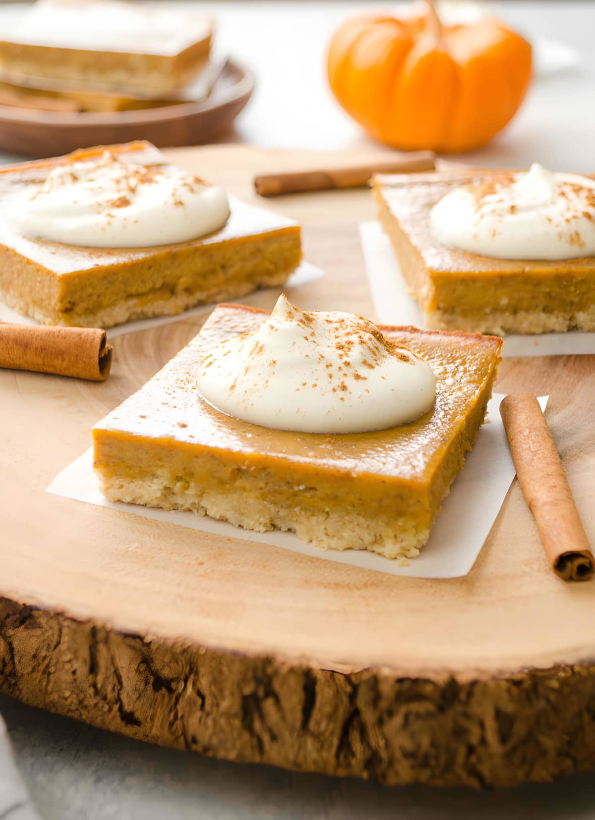 Easy Pumpkin Pie Bars