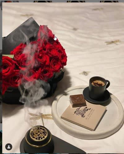 Classic Rose Manhattan from OnlyRoses in Beverly Hills