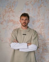 Logo of agent Sharon