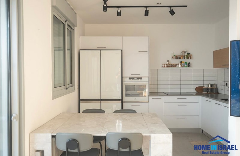 Apartment for Sale in Netanya - Image 3