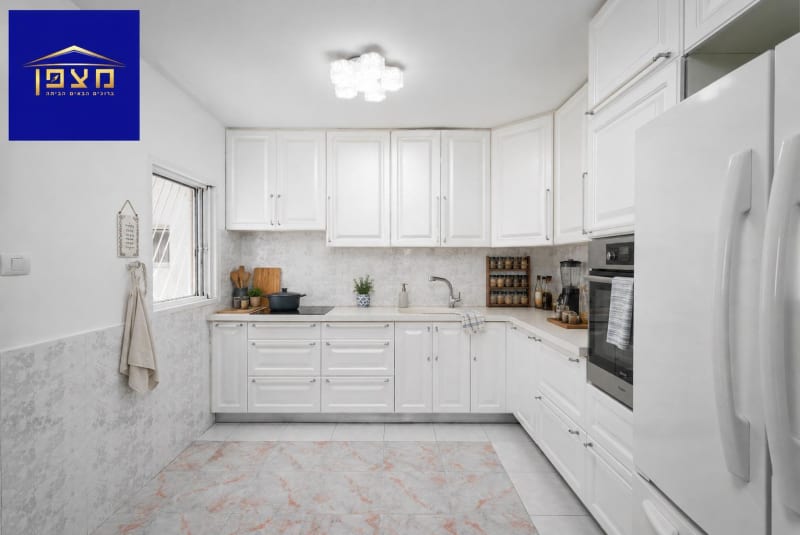 Apartment for Sale in Netanya - Image 2