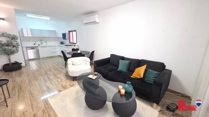 Apartment for Sale in Bat Yam - Image 3