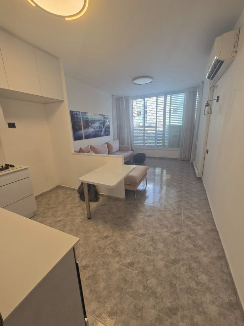 Apartment for Sale in Rishon LeZion - Image 4