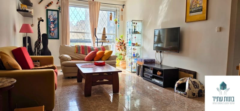Apartment for Sale in Netanya - Image 2