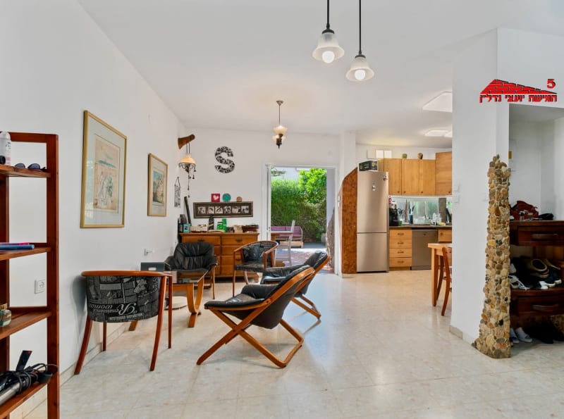 House for Sale in Rishon LeZion - Image 3