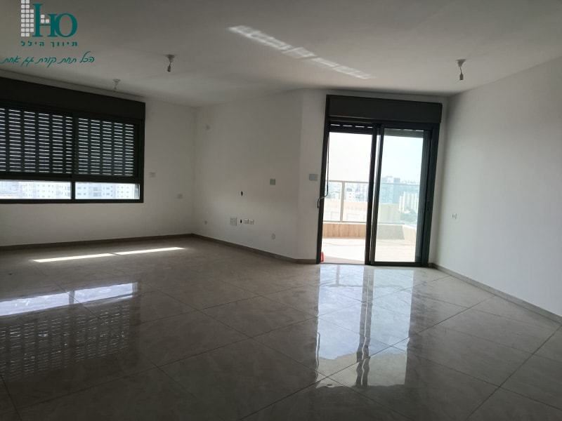 Apartment for Sale in Ashkelon - Image 5