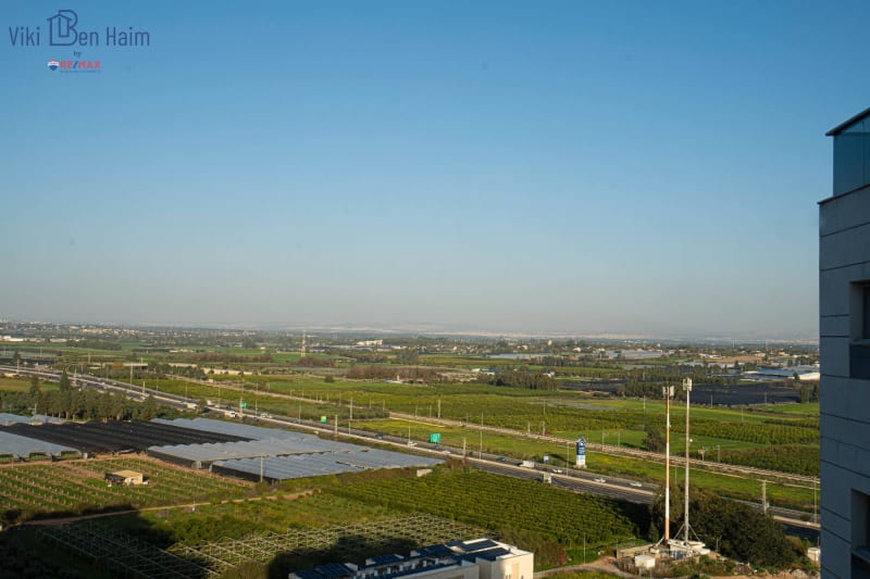 Penthouse for Sale in Netanya - Image 2
