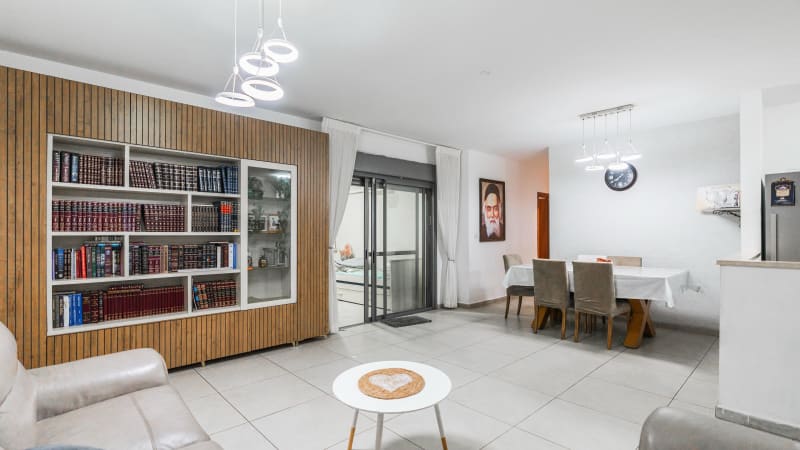 Apartment for Sale in Ofakim - Image 3