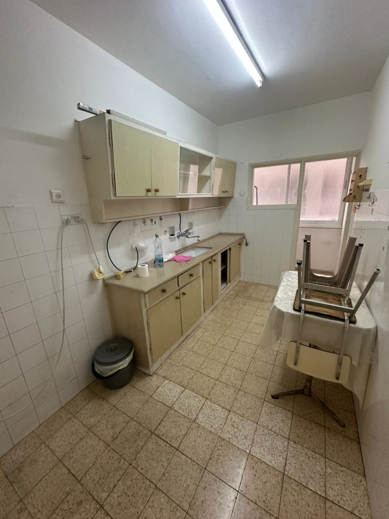 Apartment for Sale in Bat Yam - Image 1