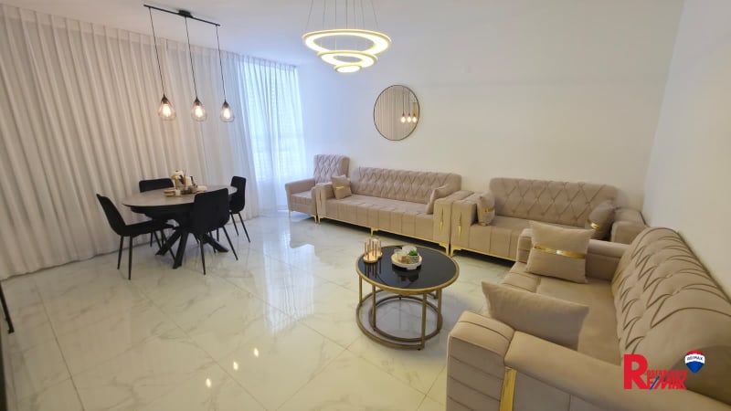 Apartment for Sale in Holon - Image 2